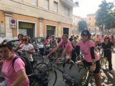 Biciclettata in rosa