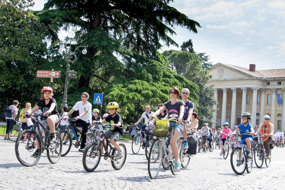 2016.05.08 COM-ADB-FES CORBE-X-DSC3314 Bimbimbici-Verona