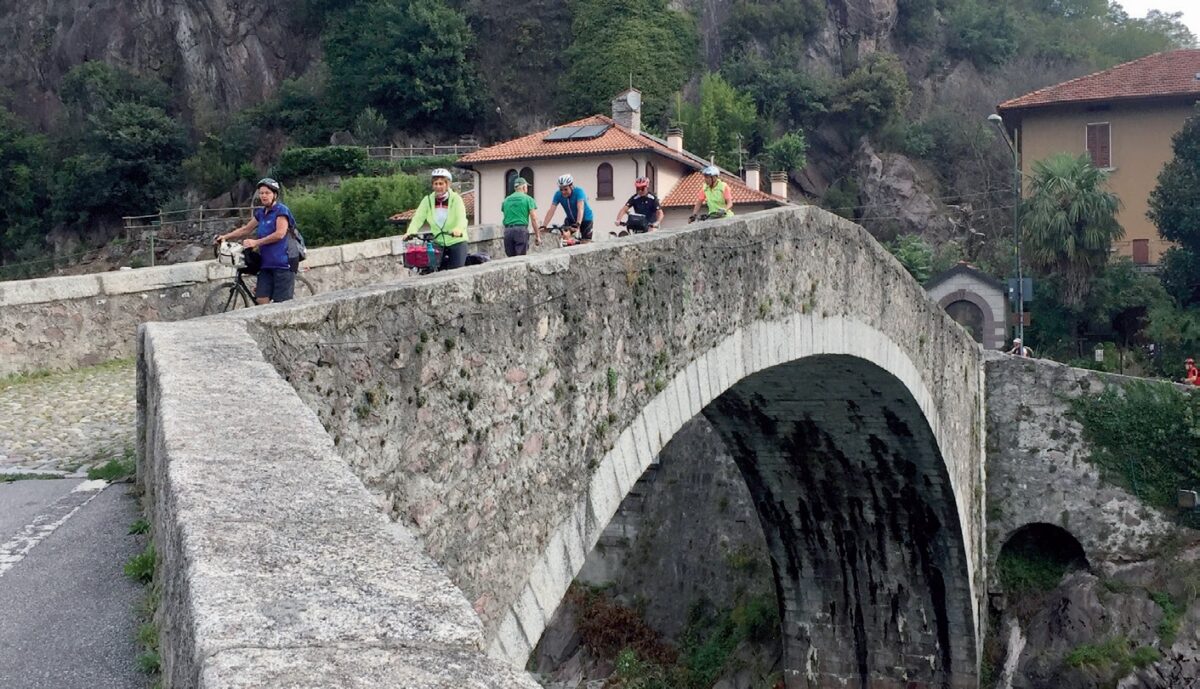 RL168 Viaggi - Val di Sole-Valcamonica - Ponte Romano a Darfo-Boario in Valcamonica