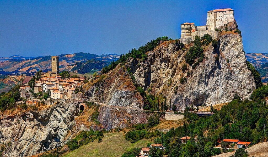 San Leo (Rimini - Mare colline piada)