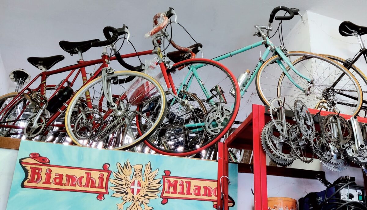 RL171 Il Restauratore di bici - Il negozio