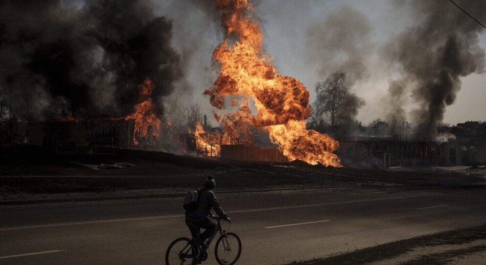 la-resistenza-delle-biciclette-ducraina-copyright-ap-photo-felipe-dana-da-ilfoglio-it