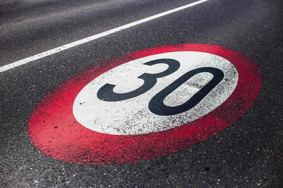 smontare-le-bufale-contro-le-citta-30-limite-30kmh-su-strada-da-bikeitalia-it