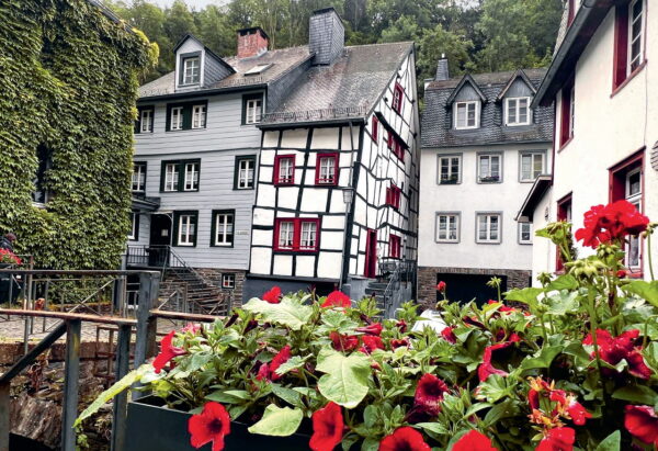 RL183 Viaggi - Nelle Terre dei Valloni - Case tipiche Monschau